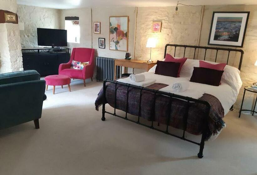 بنسيون Huberts