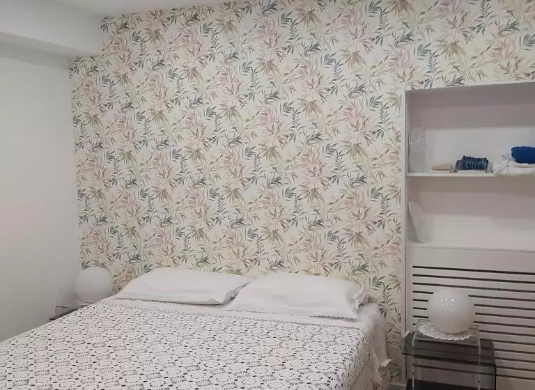 Aamiaismajoitus (B&B) La Casa Sul Corso    Alloggio Turistico    Appartamento Open Space