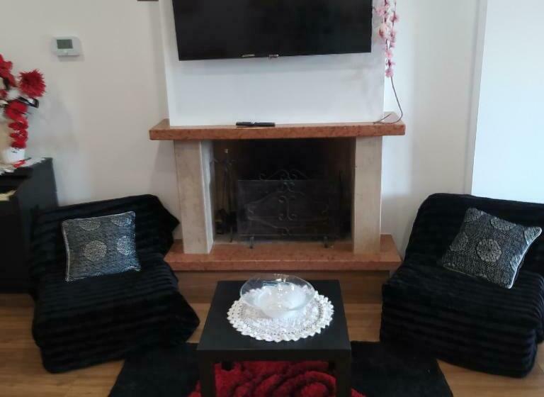 Bed and Breakfast La Casa Sul Corso    Alloggio Turistico    Appartamento Open Space