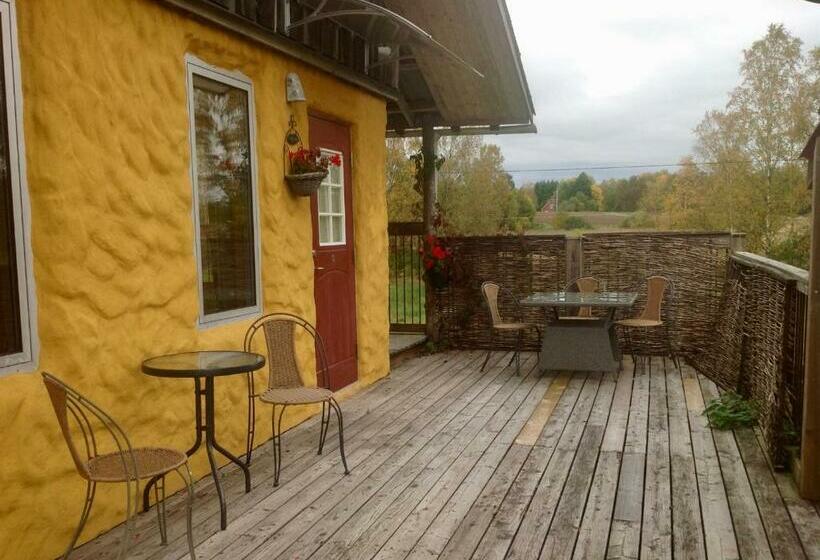 Bed and Breakfast Lanthotellet Hishult