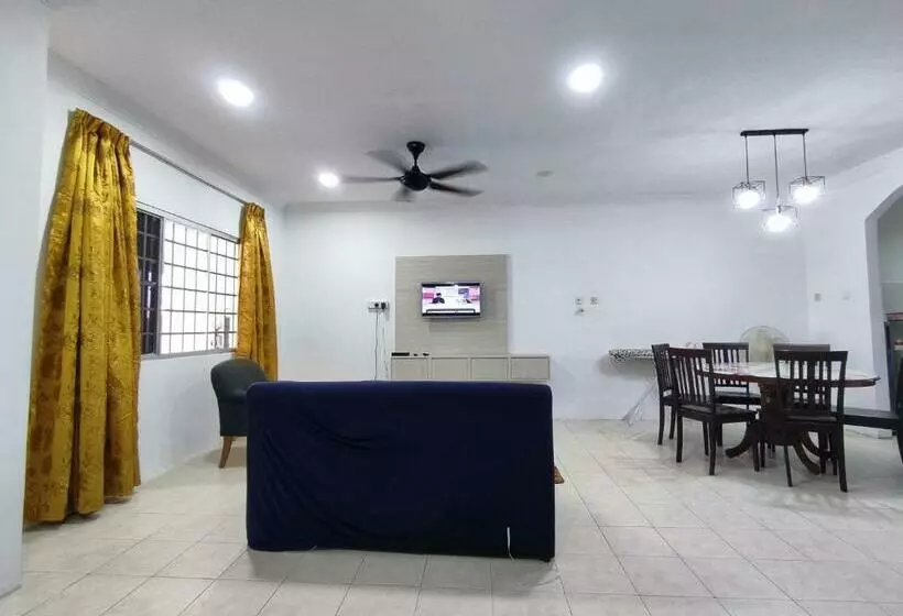 ホテル Oyo 90323 Iqbal Homestay