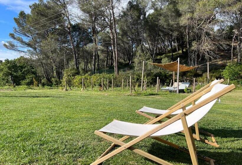 بنسيون La Bergerie Du Roy Chambres D Hôtes