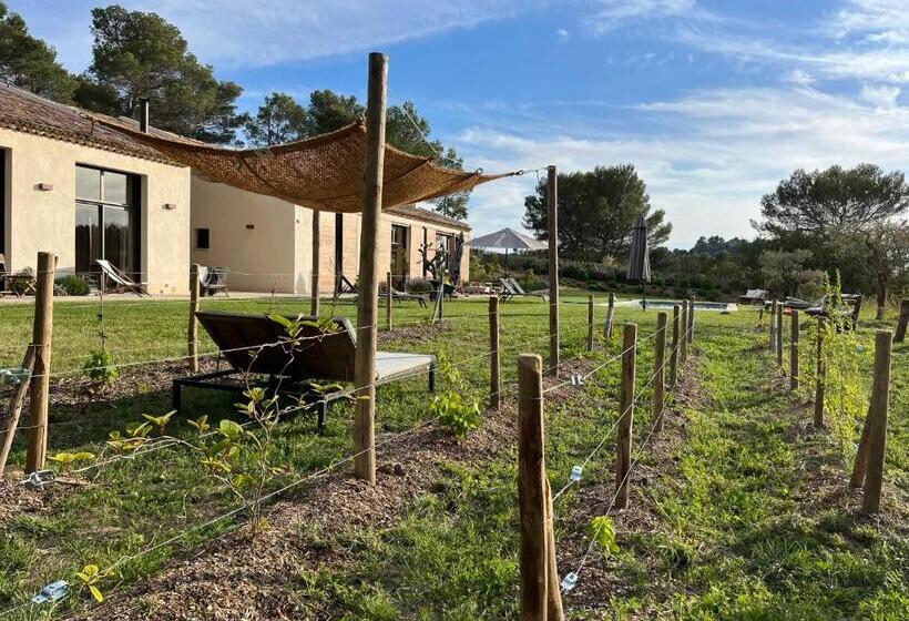 بنسيون La Bergerie Du Roy Chambres D Hôtes