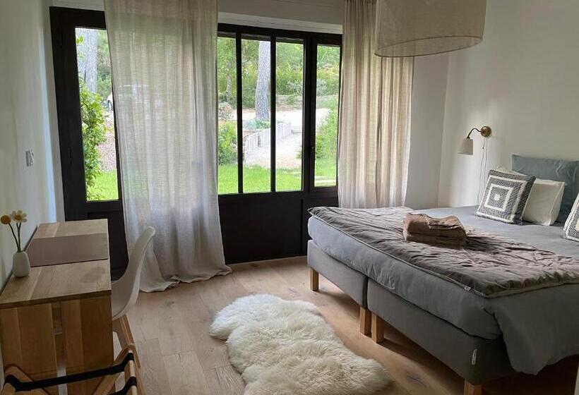 بنسيون La Bergerie Du Roy Chambres D Hôtes