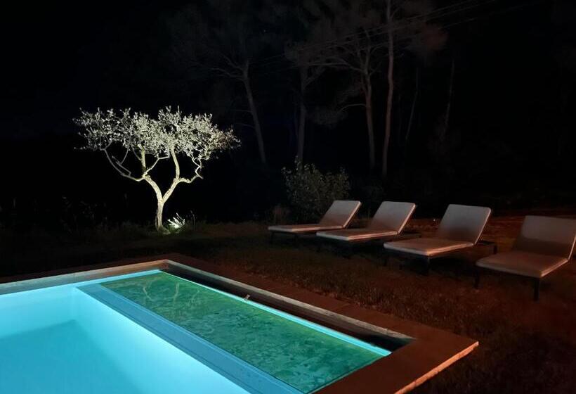 بنسيون La Bergerie Du Roy Chambres D Hôtes