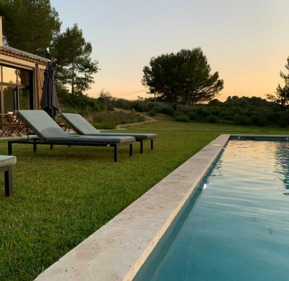 بنسيون La Bergerie Du Roy Chambres D Hôtes