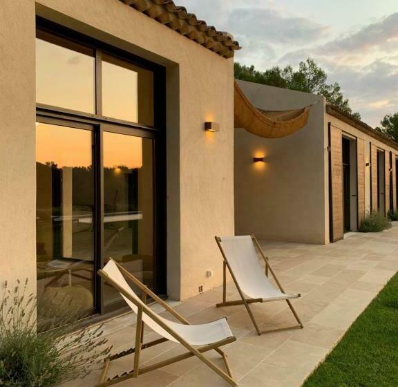 بنسيون La Bergerie Du Roy Chambres D Hôtes