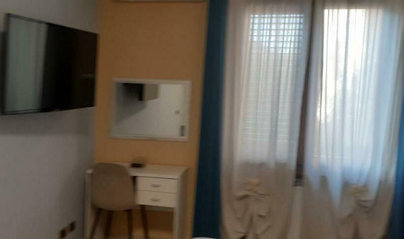 פנסיון Orchidea