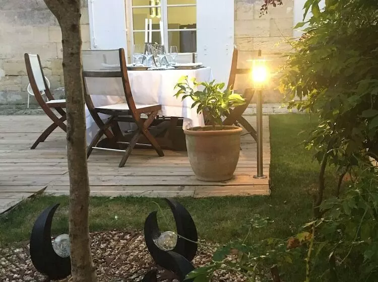 Aamiaismajoitus (B&B) La Maison De Milie