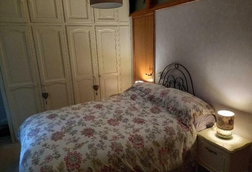 민박 Osborne Lodge