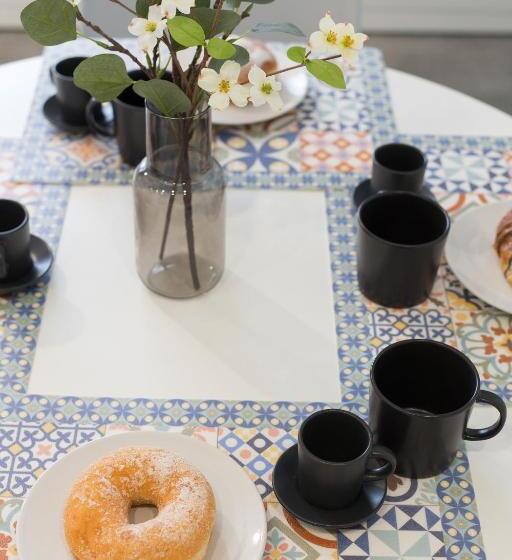 פנסיון Nerissa Suites&rooms