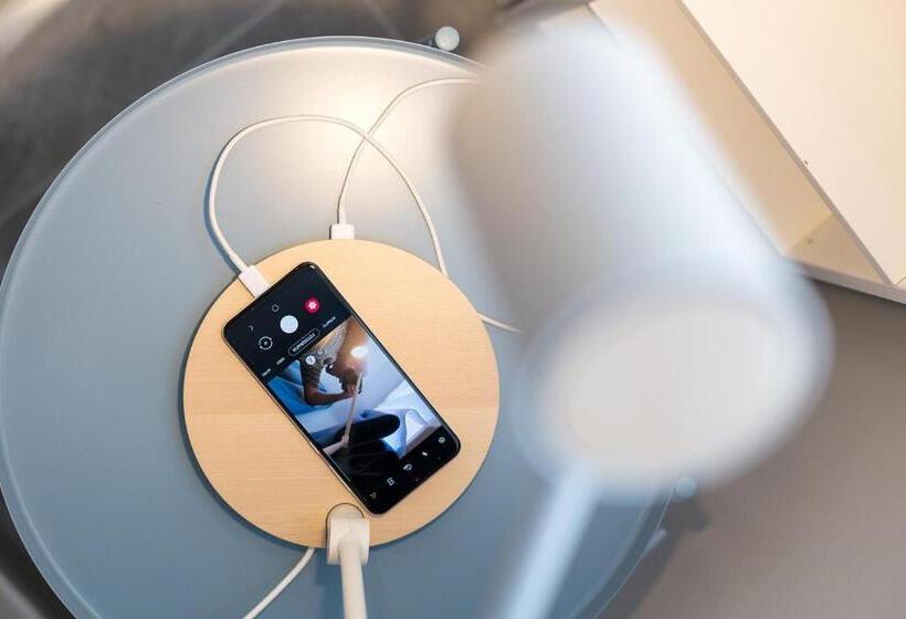 פנסיון Nerissa Suites&rooms