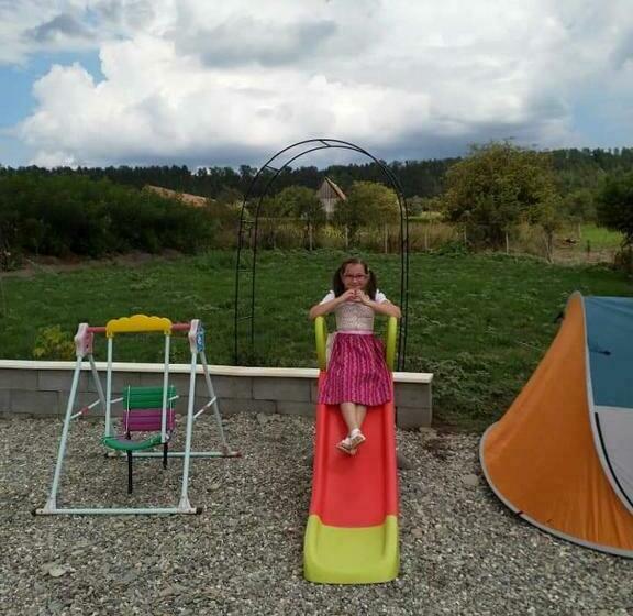 膳宿费 Retro Regina