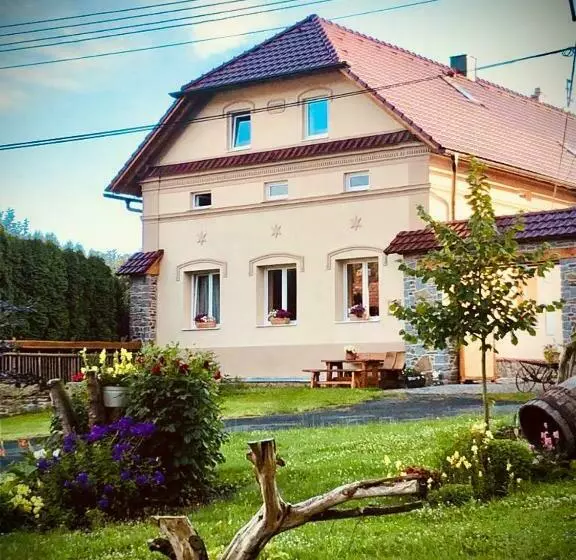 پانسیون Selská Chalupa Anetka