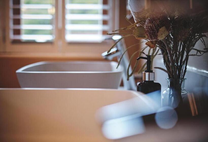 膳宿费 The Cottage Farm