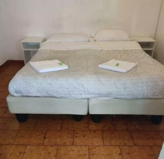 Hostel Italia