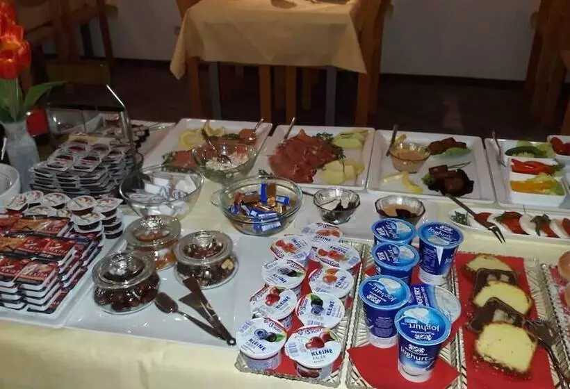 Europa Hotel Garni Free Parking