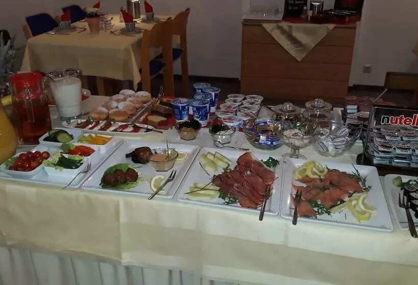 Europa Hotel Garni Free Parking