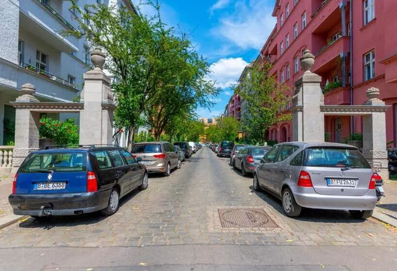 مسافرخانه Backpackerberlin