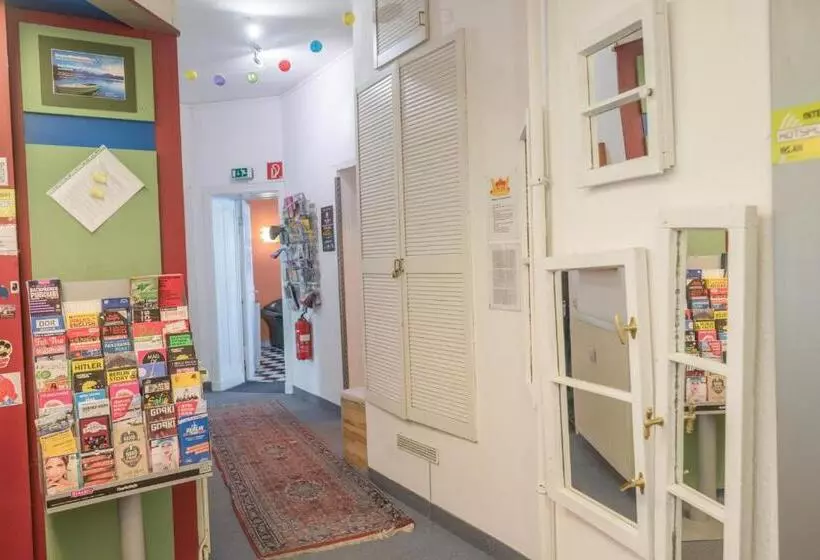 مسافرخانه Backpackerberlin