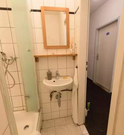 مسافرخانه Backpackerberlin