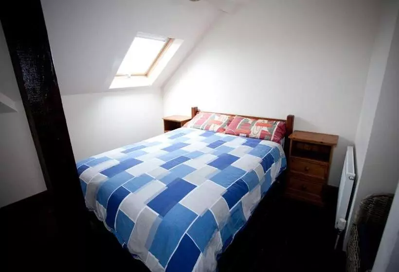 Hotel Aille River Tourist Hostel And Camping Doolin