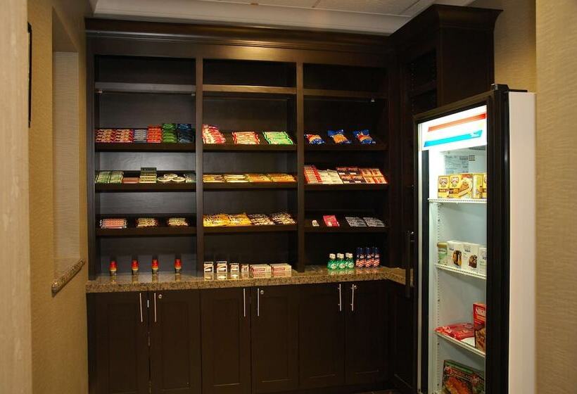 בית מלון כפרי Best Western Plus Texarkana Inn And Suites