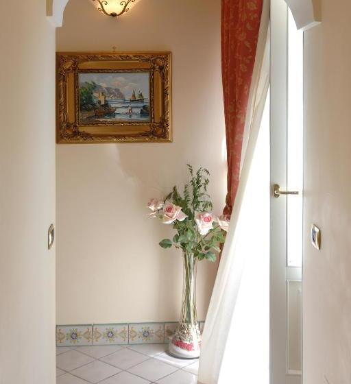 בית מלון כפרי Residenza Del Duca Casa Vacanza