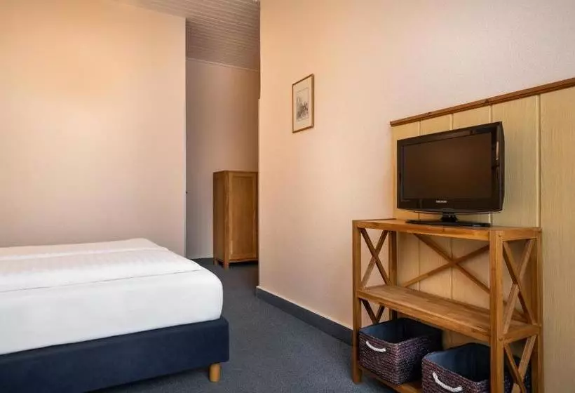 هتل Stadt Luebeck