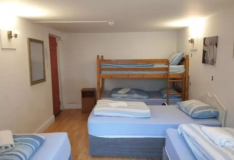 پانسیون Portree