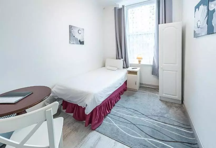 پانسیون Portree