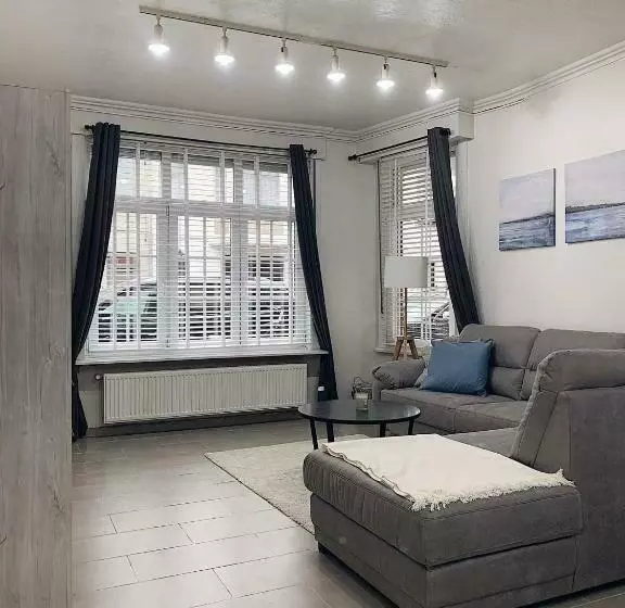 ベッドアンドブレックファースト B Chez Hamdi