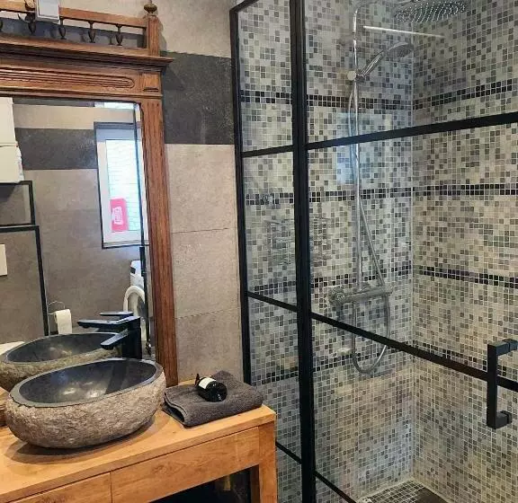 ベッドアンドブレックファースト B Chez Hamdi