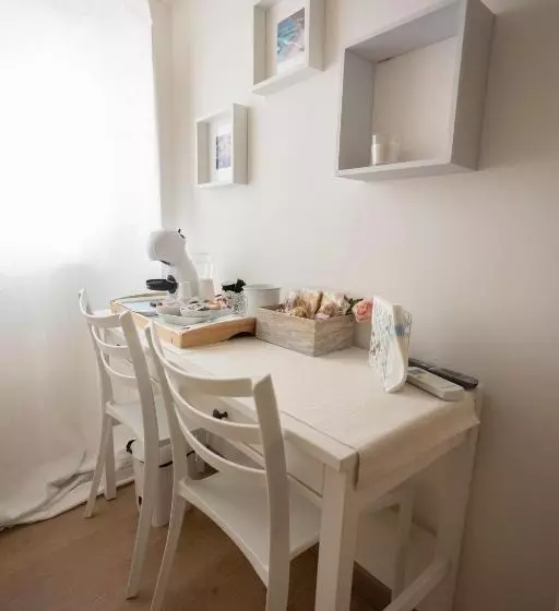 تختخواب و صبحانه Exclusives