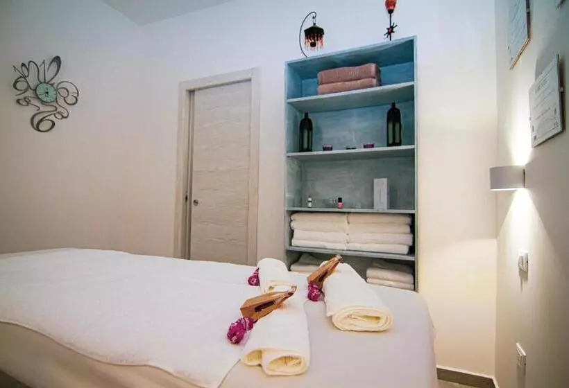 ベッドアンドブレックファースト La Terra Del Benessere