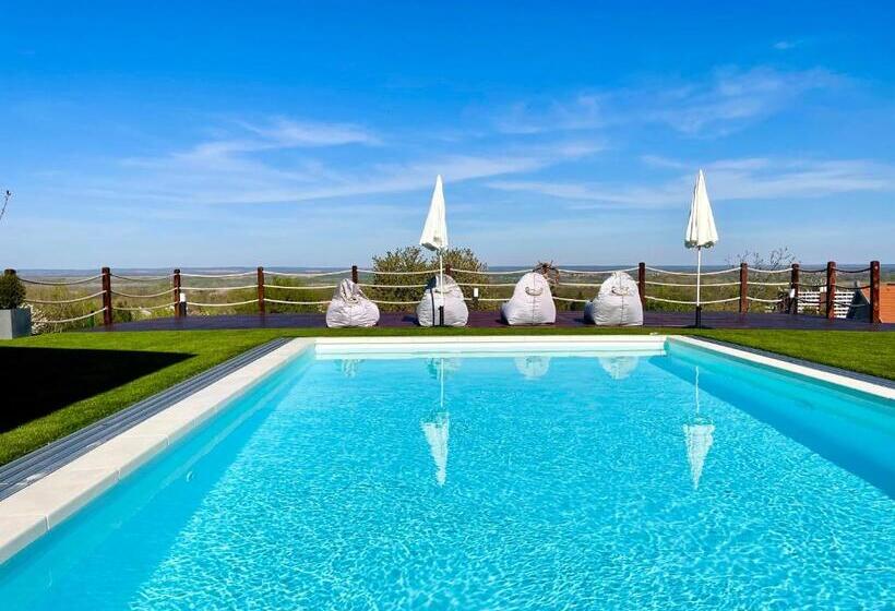 Love And Dream élményvilla