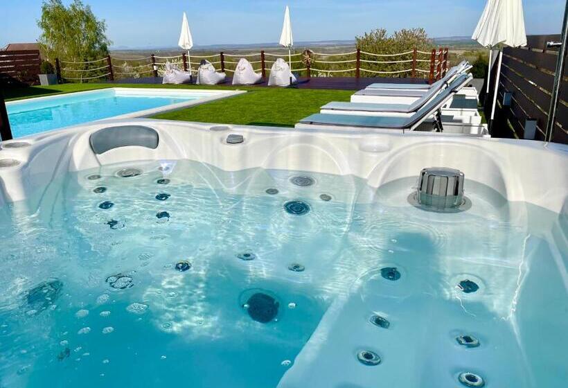 Love And Dream élményvilla