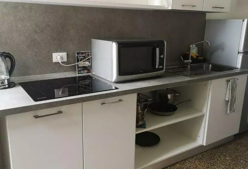 Ostello Le Ville Di Cornigliano By Smart Home