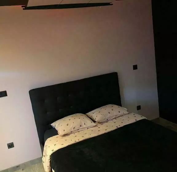 Aamiaismajoitus (B&B) Mine D Amour