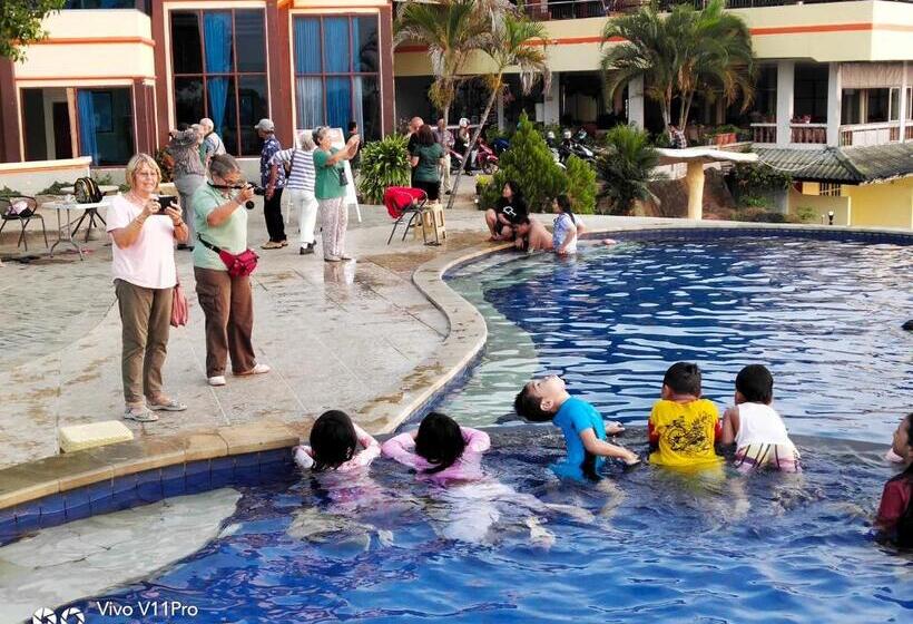 Bukit Kenari Hotel & Restaurant