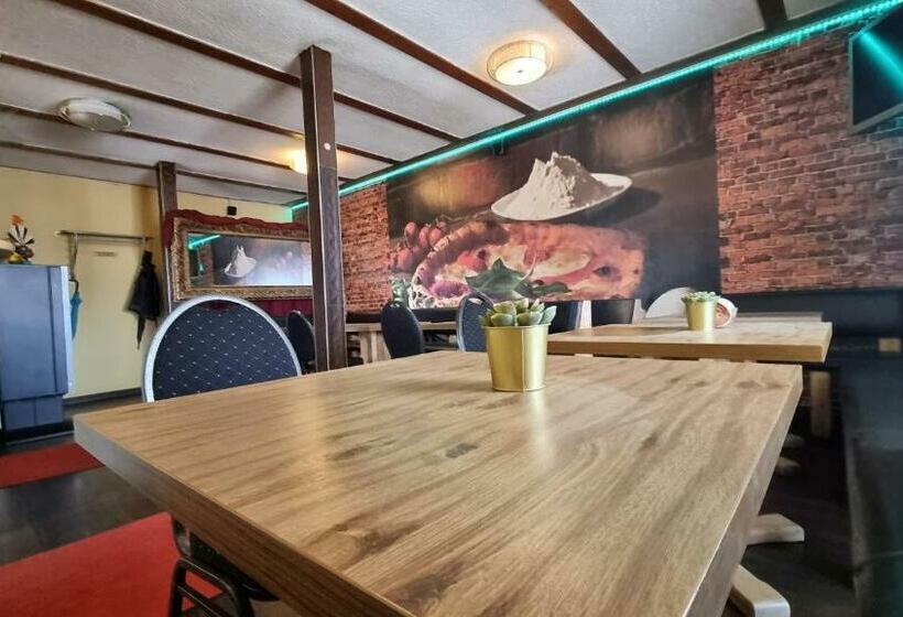 Отель Pension Maulburg