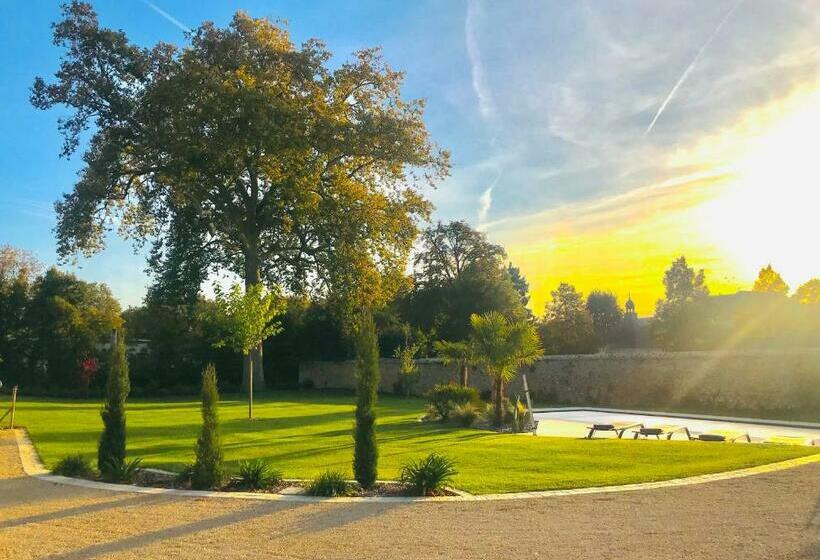 פנסיון Les Chambres De La Varenne