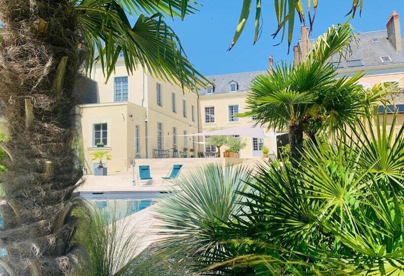 פנסיון Les Chambres De La Varenne