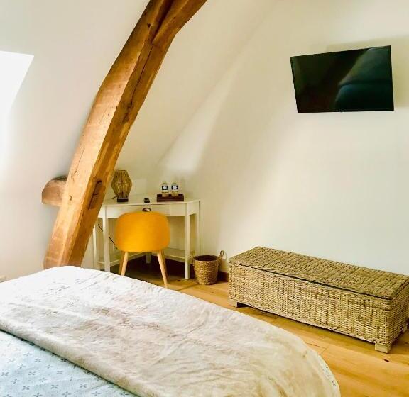 פנסיון Les Chambres De La Varenne