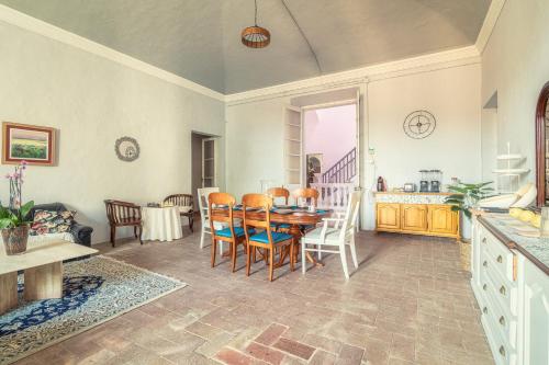 مبيت وإفطار Casa Contreras