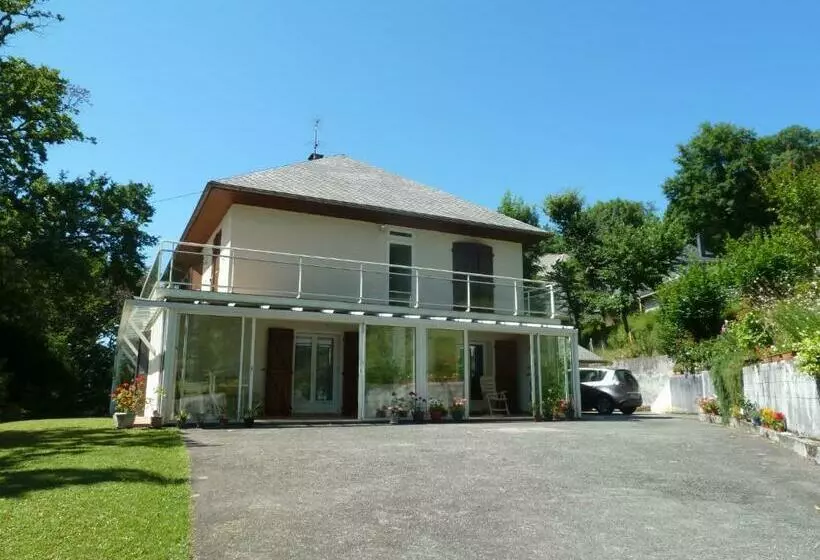 Aamiaismajoitus (B&B) Résidence Bellevue