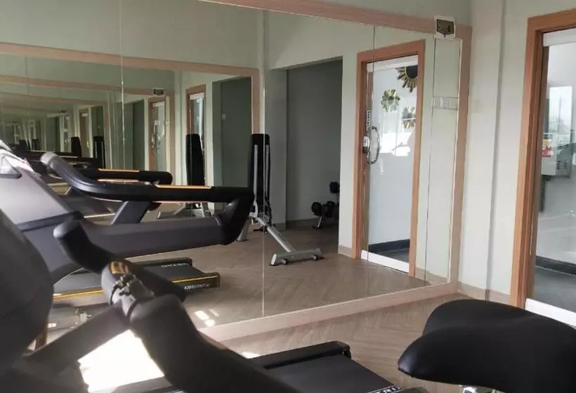 Muara Hotel Bukittinggi