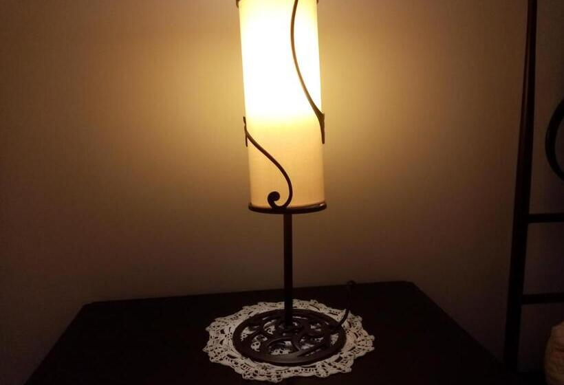 פנסיון Andasì