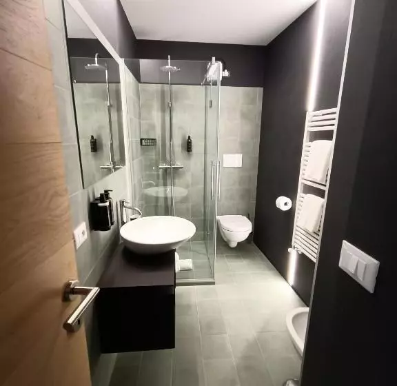 پانسیون Le Meridiane City Rooms In Trento