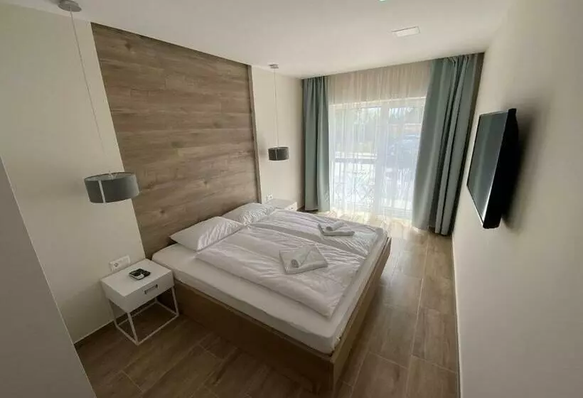 ペンション Magnolia Room & Spa   Adults Only